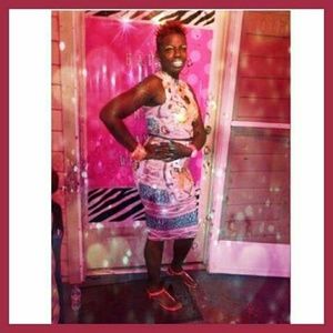 Meet your Posher, Lasasha